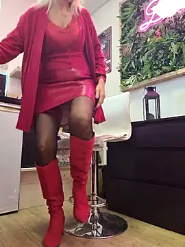 Snapshot of Nathotsexy1 chatting on February 4, 2025, 9:28 am Nathotsexy1 online show from February 4, 2025, 9:28 am