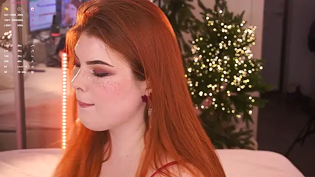 Snapshot of Ffoxyflame chatting on December 13, 2025, 10:48 pm Ffoxyflame online show from December 13, 2025, 10:48 pm