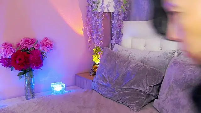 Snapshot of Asian_legs chatting on June 27, 2026, 9:58 am Asian legs online show from June 27, 2026, 9:58 am