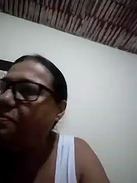 Snapshot of catdool chatting on February 11, 2025, 12:28 am catdool online show from February 11, 2025, 12:28 am