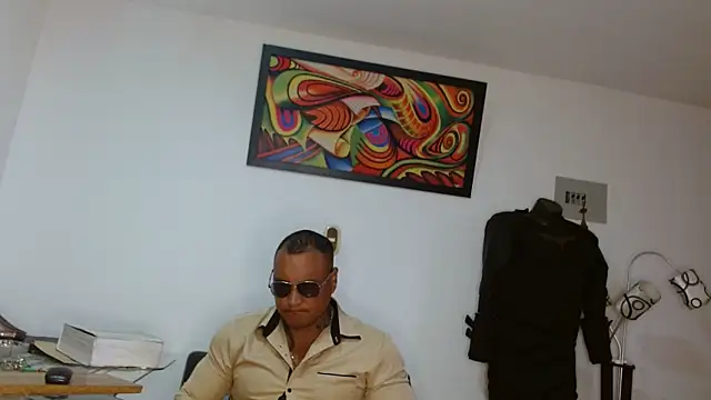 Snapshot of hardrock982 chatting on June 19, 2026, 1:26 pm hardrock982 online show from June 19, 2026, 1:26 pm