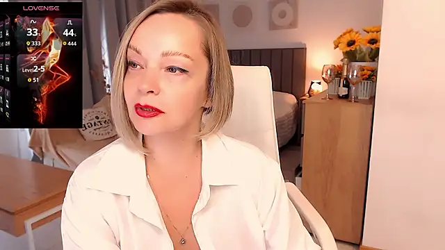 Tilly Eliot online show from March 14, 2026, 8:58 pm