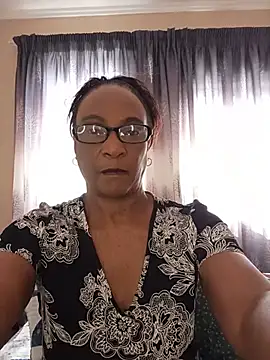 Hotgrannyx online show from June 25, 2026, 10:42 am