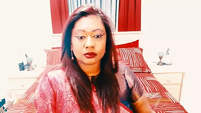 Snapshot of Indianlust69 chatting on September 21, 2025, 11:06 pm Indianlust69 online show from September 21, 2025, 11:06 pm