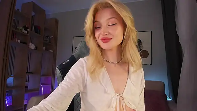 sugar club online show from February 17, 2025, 6:59 pm