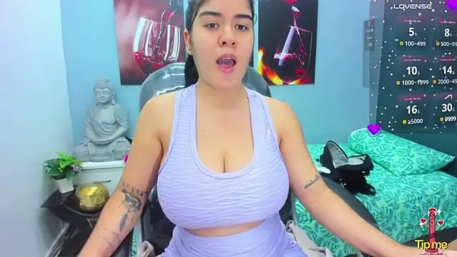 pearl weet online show from February 19, 2025, 5:38 pm