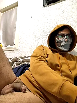 HardestPepe online show from December 4, 2025, 2:54 am