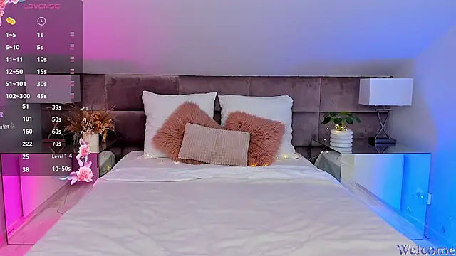 Snapshot of MiaMuse chatting on January 20, 2025, 11:32 pm MiaMuse online show from January 20, 2025, 11:32 pm