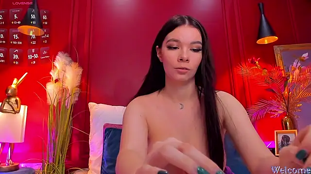 Snapshot of MiaMuse chatting on February 3, 2025, 11:15 pm MiaMuse online show from February 3, 2025, 11:15 pm