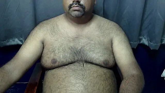 hairysubcub 70 online show from April 26, 2026, 7:06 am