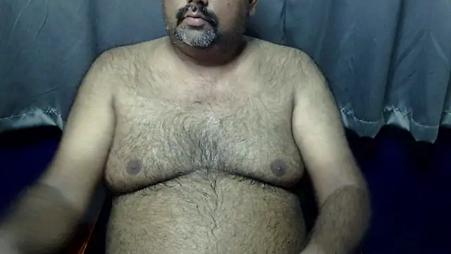 hairysubcub 70 online show from April 30, 2026, 7:25 am
