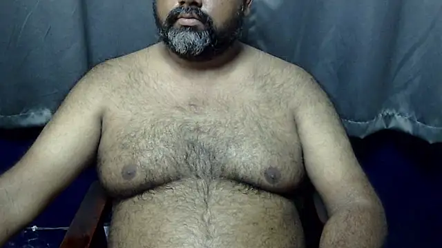 Snapshot of hairysubcub_70 chatting on June 4, 2026, 5:02 am hairysubcub 70 online show from June 4, 2026, 5:02 am