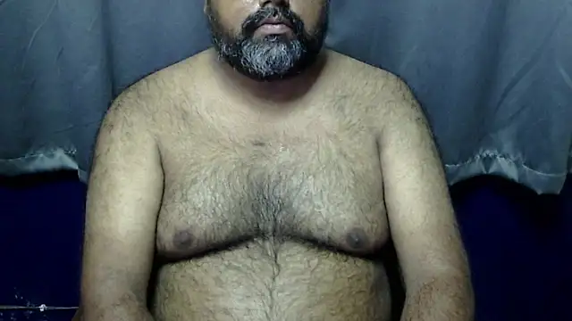 Snapshot of hairysubcub_70 chatting on June 7, 2026, 7:34 am hairysubcub 70 online show from June 7, 2026, 7:34 am