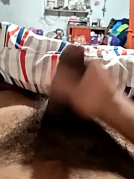 Gerardo31017 online show from January 15, 2026, 2:54 pm