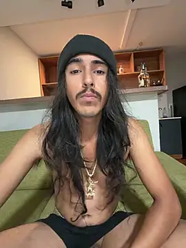 Snapshot of jrrichforever chatting on December 19, 2025, 5:20 pm jrrichforever online show from December 19, 2025, 5:20 pm