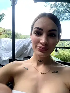 Snapshot of SofiaCarter chatting on March 2, 2025, 5:04 pm SofiaCarter online show from March 2, 2025, 5:04 pm