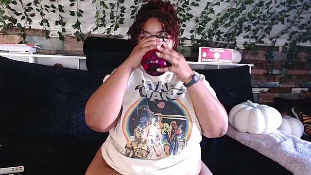 Snapshot of -khayaparker chatting on December 2, 2024, 9:06 pm -khayaparker online show from December 2, 2024, 9:06 pm