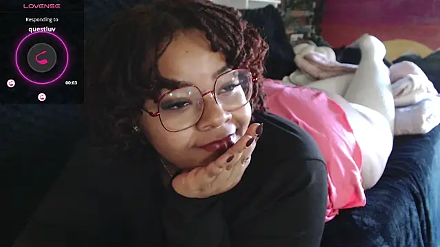 Snapshot of -khayaparker chatting on December 20, 2024, 7:50 pm -khayaparker online show from December 20, 2024, 7:50 pm