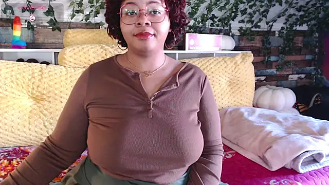 Snapshot of -khayaparker chatting on January 20, 2025, 4:12 pm -khayaparker online show from January 20, 2025, 4:12 pm