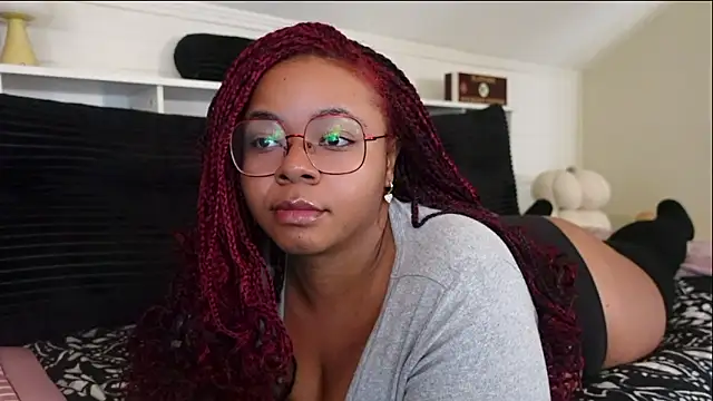 -khayaparker online show from March 16, 2026, 4:11 pm