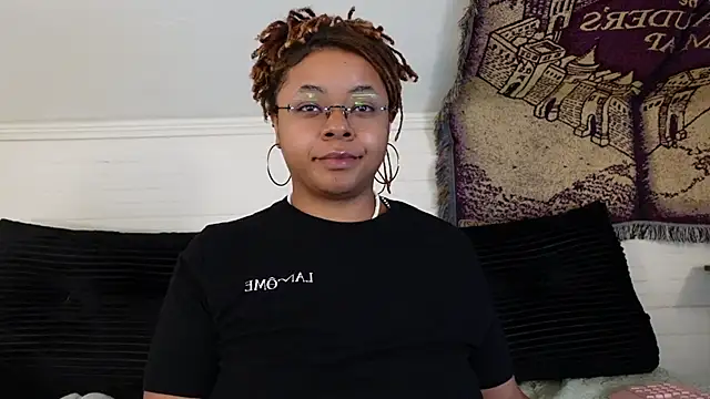 Snapshot of -khayaparker chatting on July 27, 2026, 4:03 pm -khayaparker online show from July 27, 2026, 4:03 pm