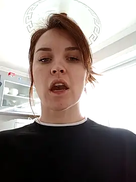 Snapshot of LazyTanukii chatting on September 24, 2025, 12:41 pm LazyTanukii online show from September 24, 2025, 12:41 pm