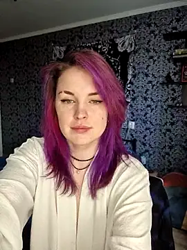 LazyTanukii online show from May 1, 2026, 6:18 am