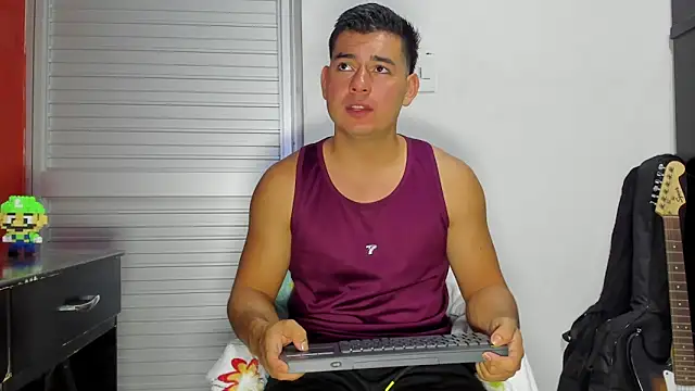 VincentSavage online show from February 7, 2026, 1:42 am