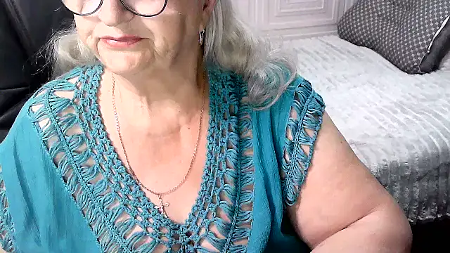 LolkaAlyss online show from June 1, 2026, 7:48 pm