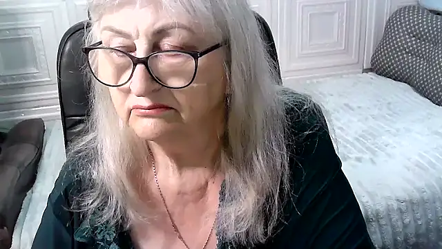 LolkaAlyss online show from June 5, 2026, 9:26 am