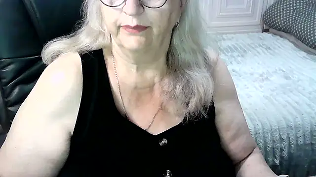 LolkaAlyss online show from June 6, 2026, 6:07 am
