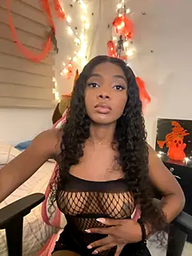 Snapshot of Vane_Rossee chatting on October 1, 2025, 11:22 pm Vane Rossee online show from October 1, 2025, 11:22 pm