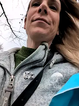 NaomiAndFriends online show from December 9, 2024, 10:43 am