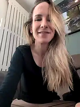 NaomiAndFriends online show from February 5, 2025, 2:16 pm