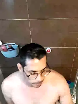 Snapshot of towers_j chatting on February 16, 2025, 7:16 pm towers j online show from February 16, 2025, 7:16 pm