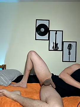 Snapshot of towers_j chatting on October 14, 2025, 3:40 am towers j online show from October 14, 2025, 3:40 am