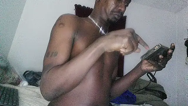 RinsingWood84 online show from February 2, 2025, 8:24 am