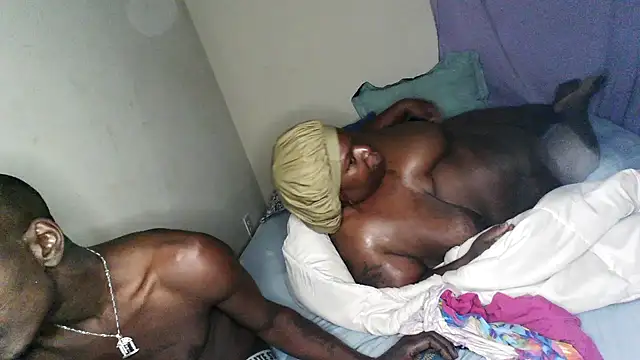 RinsingWood84 online show from January 18, 2026, 3:54 am