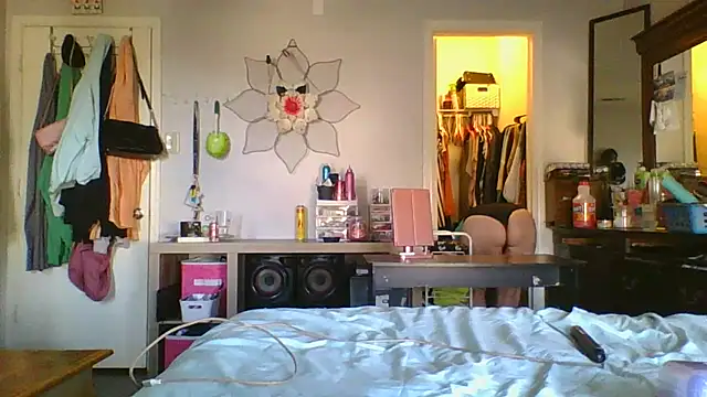 JadeDaMilf online show from February 28, 2025, 2:09 pm