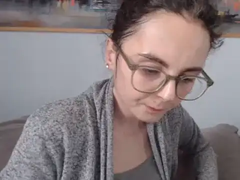 cleophee online show from February 26, 2025, 12:58 pm