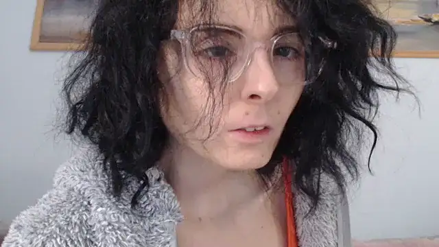 Snapshot of cleophee chatting on March 7, 2026, 9:17 am cleophee online show from March 7, 2026, 9:17 am