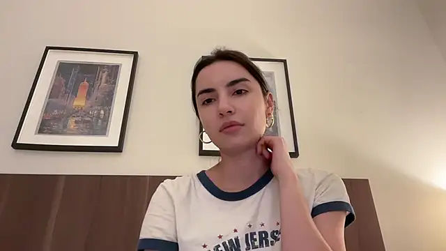 Snapshot of everybody_loves_pussy chatting on December 19, 2025, 10:28 pm everybody loves pussy online show from December 19, 2025, 10:28 pm