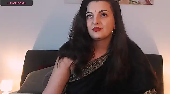 Snapshot of itsyourlady chatting on December 7, 2024, 12:35 pm itsyourlady online show from December 7, 2024, 12:35 pm