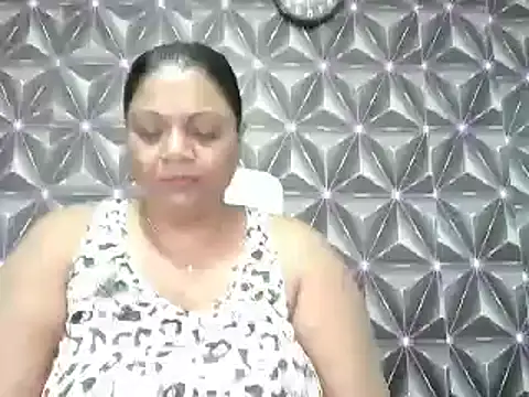 IndianDelia online show from December 18, 2025, 3:45 am