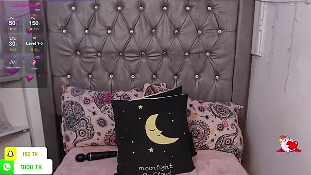 Snapshot of LAILAGUMMY chatting on November 27, 2025, 2:08 pm LAILAGUMMY online show from November 27, 2025, 2:08 pm