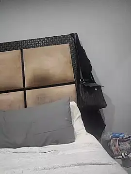 Mahi4luv online show from December 3, 2024, 8:17 pm