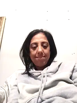 Mahi4luv online show from September 30, 2025, 11:54 pm