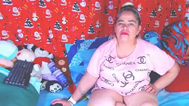 estrellita fugaz16x online show from February 7, 2026, 4:27 am