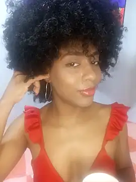 thaimy  online show from October 9, 2025, 11:36 pm