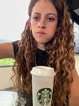 alana15 online show from February 16, 2025, 9:38 pm